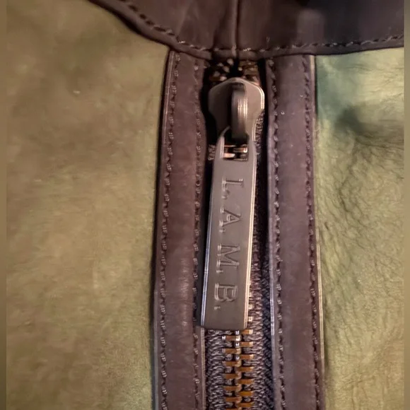 LAMB Nubuck Green Leather w/Black 1-Strap Sling BackPack Excellent Condition!! - Picture 5 of 8